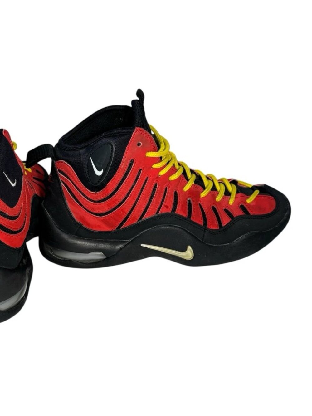 Vtg Nike Air Bakin GS 5Y Youth Red Black Amarillo Retro Basketball Sneakers 2013